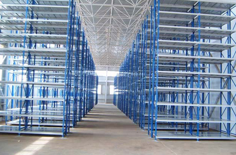 鑒別重型貨架的質(zhì)量好壞的方法 山東重型貨架